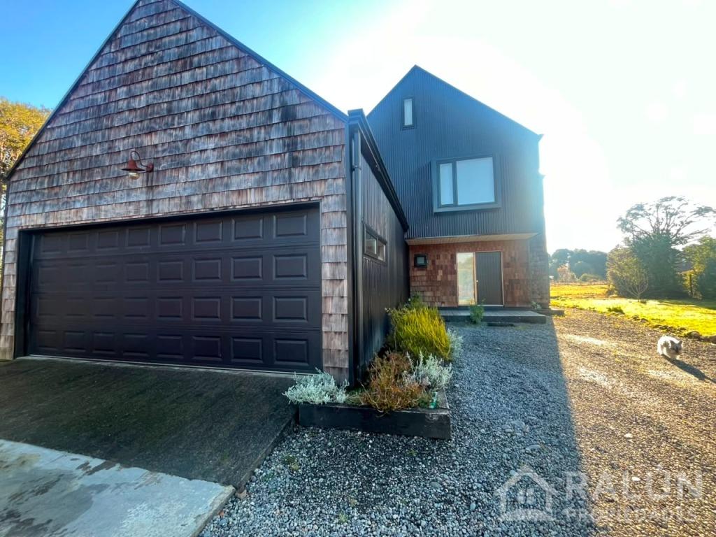 SE VENDE CASA CON CABAÑA EN PARCELA CHAMIZA PUERTO MONTT